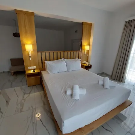 Blue Bay 4* Nea Iraklitsa