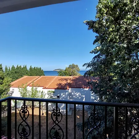 Blue Bay Nea Iraklitsa