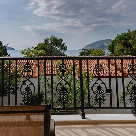 Blue Bay Nea Iraklitsa