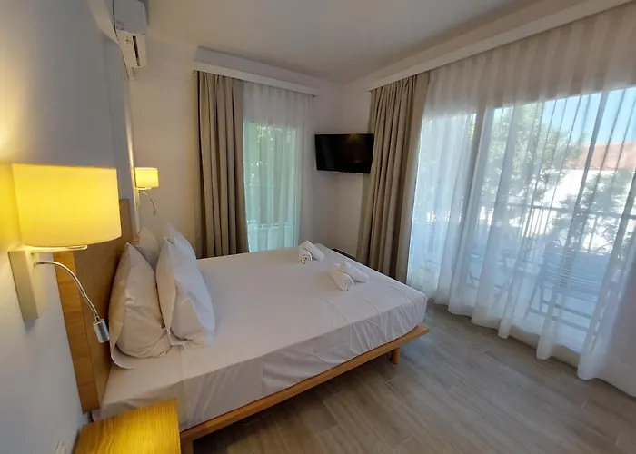 호텔 Blue Bay Nea Iraklitsa