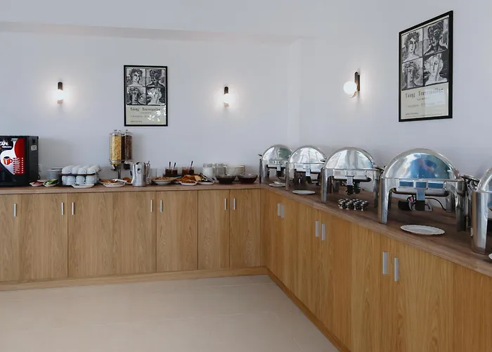 호텔 Blue Bay Nea Iraklitsa